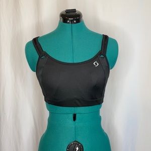 Moving Comfort FIONA 32D Adjustable Sports Bra - Black - Size 32D